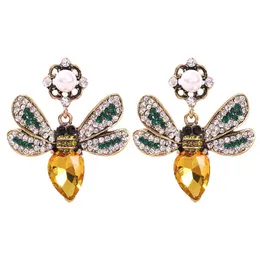 Ny trendig mode lyxig designer överdriven färgstark diamantkristall härlig söt insekter Bee Pearl Pendant Studörhängen för kvinnor