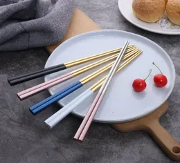 304 Stainless Steel Anti-Slip Anti-Hot Square Chopsticks Isolerade Durable Metal Chopsticks