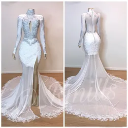2020 High Neck Lace Mermaid Prom Dresses Long Sleeves Lace Applique Beaded Split Sweep Train Formal Party Wear Evening Dresses