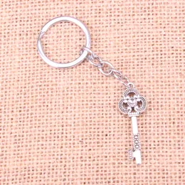 Ny nyckelring 46*18mm vintage skelettnyckelhängen Diy Men bil nyckelkedjringhållare Keyring souvenir smycken gåva