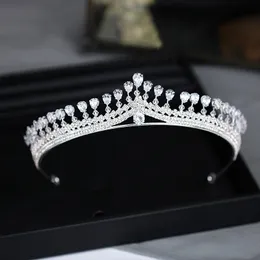 Glänsande fest tiara klara kristaller österrikiska kung drottning krona bröllop brudkronor kostym art deco prinsessa prestanda tiaras huvud bitar