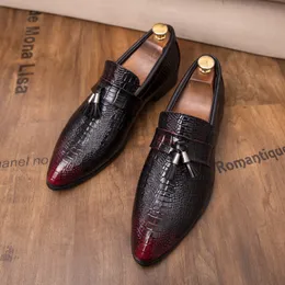 CIMIM Men Shoes Tassel Embossed Wedding Leather Shoes Men Italian Business Dress Formal Big Size Brogue Casual