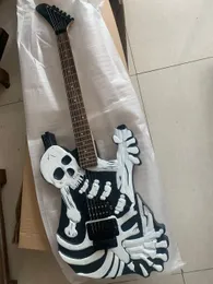 珍しいチャイナは頭蓋骨を作った骨n骨氏怖いエレクトリックギタージョニー、黒いハードウェアギター