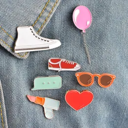 Cute Cartoon Eye Glasses Animal Metal Kawaii Enamel Pin Badge Buttons Brooch Shirt Denim Jacket Bag Decorative Brooches for Women Girls