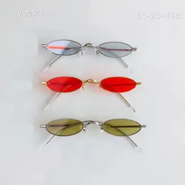 ラグジュアリーデザインサングラス-Gmベクトルマッチングサングラス3色ステンレス鋼合金フレームのファッション星同じスタイルのサングラス