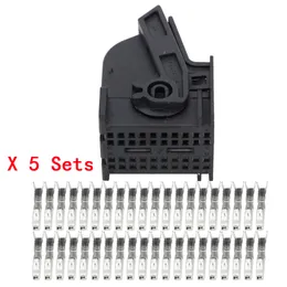 5 set di connettori per cablaggio automobilistico femmina a 40 pin con terminale DJ7402-0.6-21