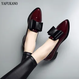 Shoes Women Pumps Fashion Bowknot Shiny Patent Leather Block Chunky Low Heels Single Woman Pointed Toe Zapato Mujer