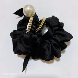 Buoni articoli moda classica Lega striscia perla elastici di seta cravatta per capelli testa corda forcina per copricapo preferito da donna Accessori per gioielli regalo vip