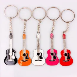 Nowy Klasyczny Gitara Srebrny Wisiorek Brelok Alloy Car Key Ring Musical Mężczyźni Kobiety Charms Gifts Biżuteria Akcesoria Bulk 10 sztuk / partia