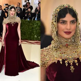 2020 Arabski ASO EBI luksusowy seksowny osłona balu sukienki z koralików kryształy suknie wieczorowe aksamitne formalne partie Druga recepcja suknie ZJ255