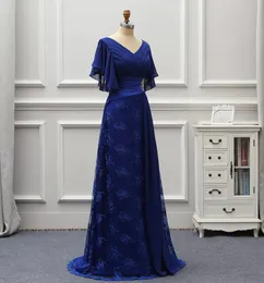 Neu eingetroffen: Elegante königsblaue Kleider für die Brautmutter, Chiffon und Spitze, kurze Ärmel, V-Ausschnitt, Rüschen, bodenlang, Abendgarderobe Dre259C