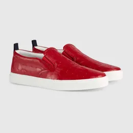 2019 ny mode röd läder glid på män designer sneakers för kvinnor lyx mens kvinna låg topp avslappnad lägenhet utomhus zapatillas körskor