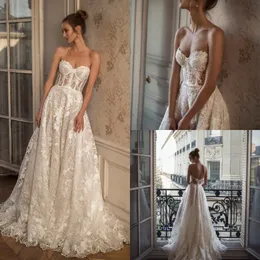 2020 Autunno A Line Abiti da sposa Abiti da sposa eleganti senza spalline in pizzo Applique Abiti da sposa su misura senza schienale