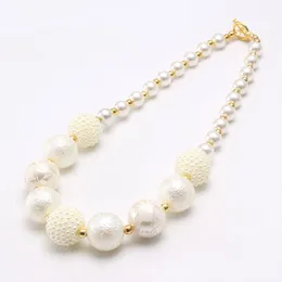 Mode weiße Perlen Perlen Mädchen Schmuck Baby Chunky Bubblegum handgefertigt Halskette Choker für Kinder Party