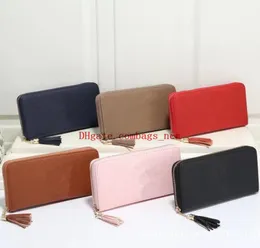 Fashion Women Tassel Wallet Luxury Vertical Long Zipper Wallet Style Women Tassel Purses Clutch Wallets Leather Designer Purse Card Holder