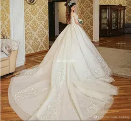 Gorgeous Princess Lace Wedding Dress Glamorous Latest African Saudi Arabic Dubai Long Sleeves Formal Bride Bridal Gown Plus Size Custom Made
