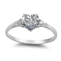 Kadın moda kadınlar için 925 Ayar Gümüş Kalp Zümrüt Promise Ring alyans