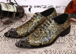 Metallnieten Spitzschuh Herren Oxford Leder Herren Schuhe Schnürkleid Italienisches Leder Schuhabdruck Herren Oxfords Schuhe