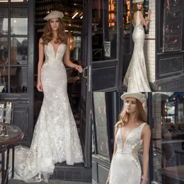 2019 Lace Mermaid Wedding Dresses Lace Appliqued Deep V Neck Sweep Train Backless Wedding Dress Bridal Gowns Custom Plus Size abiti da sposa