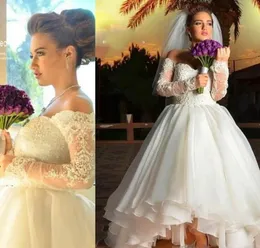 2020 short Saudi Arabic Style Off The Shoulder cheap Wedding Dresses Long Sleeves Lace Appliques Ruffle organza Hi Lo Bridal Gowns