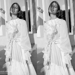 Liz Martinez Beach Wedding Dresses Chiffon Jewel Neck Long Sleeve Bridal  Gowns With Belt Floor Length Lace Appliqued Wedding Dress From Greatvip,  $128.27 | DHgate.Com