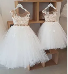 Elegante girocollo in pizzo una linea di fiori 2020 tulle applique in rilievo perle fusciacca lunghezza del pavimento abiti da festa di compleanno formali per ragazze 329 329