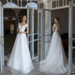 2020 Sexiga Bröllopsklänningar V Neck Lace Off The Shoulder Abiti da Sposa Sweep Train En Line Bride Dress