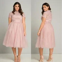Seksowne Różowy Plus Size Prom Dresses High Neck Pink Lace Appliqued Formalne Suknie Wieczorowe Krótki Rękaw Specjalne okazje Dress SD3454
