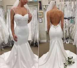 2019 New Mermaid Bröllopsklänningar Spaghetti Straps Neck Satin Brudklänningar Lace Appliqued Backless Simple Wedding Dresses Cheap Court Train
