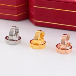 Klassisk Designer Charm Örhänge Manschett Smycken För Kvinnlig Rostfritt Stål C Form Guld Kvinnor Kärleksörhängen Present