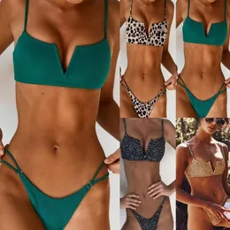 Conjuntos de Bikini de diseño, traje de baño dividido sólido con escote en V grande, plisado, hueco, estampado de leopardo simple para mujer, vendaje de retazos, Sexy, flexible y con estilo
