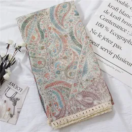 Partihandel-New Paisley Pattern Silver Lurex Stitch Scarfar Sjal Kvinnor Blommigryck Tassel Wrap Hijab Ljuddämpare Partihandel 10st / Lot