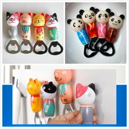 Creative Wooden Beer Bottle Opener Cat Panda Shape Beer Opener Portable Camping Traveling Beer Opener for Wedding Gift Tourist Souvenir