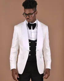 Fashionable One Button Groomsmen Shawl Lapel Groom Tuxedos Men Suits Wedding/Prom/Dinner Best Man Blazer(Jacket+Pants+Tie+Vest) 671