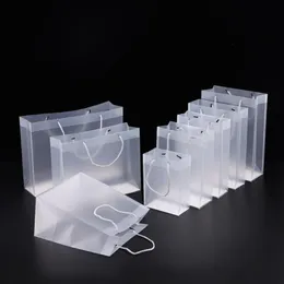 8 크기의 프로스트 프로스트 PVC 플라스틱 선물 가방 손잡이 방수 투명 PVC 가방 투명 핸드백 파티 호의 가방 커스텀 로고