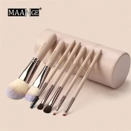 Maange 7pcs Barrel Makeup Brushes Set Pulver Foundation Eye Shadow Eyebrow Eyelash Make up Borst Kit med borstfathållare