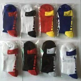 Strumpor Elite Basket Socks Terry Handduk Bottom Mid-Tube Sports Socks USA Professionell Atletisk Sock Andningsbar Fotbollsläge Hoisery D6478