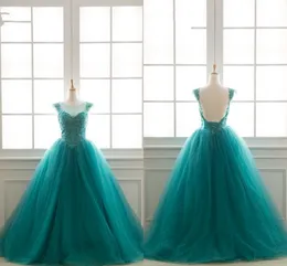 2019 Turquoise Vestido De Quinceanera Suknie Czapka Rękaw OPEN Back Lace-Up Aplikacja Zroszony Cekin Sweet 16 Dress Suknie balowe Suknia