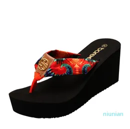 sale-Bohemia Hot estilo 2019 nova moda de férias Praia Sandals Wedge Platform Thongs Chinelos Flip Flops dropshipping sapatos de salto 7cm