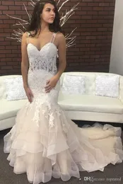 Trendiga Mermaid Bröllopsklänningar Spaghetti Baklösa Sweep Train Appliques Garden Country Chapel Bridal Gowns Vestido de Novia