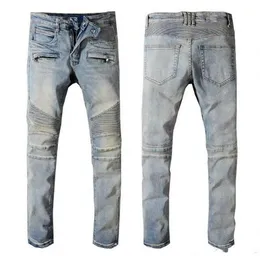 Toppkvalitet Mens More Badge Washed Luxury Jeans Fashion Designer Sreetwear Slim Fit Painted Biker Denim Pants Byxor stor storlek