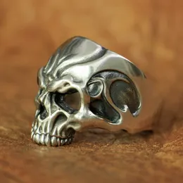 Hurtownie-925 Sterling Silver Hollow Angry Skull Pierścień Mężczyzna Biker Punk Ring Ta136 US Rozmiar 7 do 15