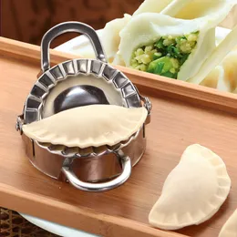 Nowe ekologiczne narzędzia do cukiernicze 304 Ze stali nierdzewnej Dumpling Maker Dumpling Cutter Cutter Pie Ravioli Dumpling Mold Akcesoria kuchenne