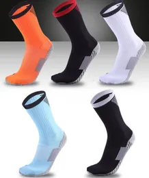 Populära Best Basketball Sock Middle Tube Professionella Män Sport Strumpor Running Elite Andiskid Tjockad Handduk Bottom Fitness Yakuda Training