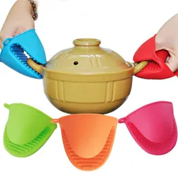 Cozinha Dishes Silicone Gloves Oven Heat Insulated Finger Gloves Cooking Microwave Non-slip Gripper Pot Holder