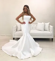 Abito da sposa a sirena bianca senza spalline taglie forti strascico lungo in raso da donna semplice abito da sposa estivo da spiaggia