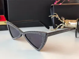 Lyx 207 solglasögon för kvinnor kattögon bling bling populär sl207 deisng ram uv400 objektiv sommarstil toppkvalitet kommer med paketet