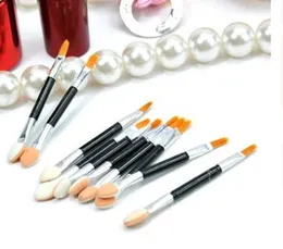 Mode kosmetiska borstar Kvinnor Makeup Eyeshadow Eyeliner Sponge Lip Brush Set Applicator Skönhet Dubbeländad Engång