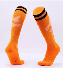 Top Mężczyźni Sklep Yakuda Piłka nożna Długie Ręczniki Dolne Skarpety Grupa Zakup Hurtownie Outdoor Sports Training Socks Kolor Sporty Skarpety