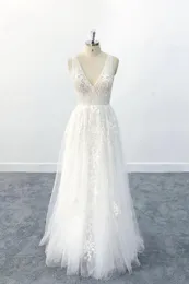 V Neck 2020 Bröllopsklänning Boho Lace Tulle A-Line Sexig Beach Bridal Gowns Robe för Kvinnor Illusion Top Bohemian Bridal Dress Plus Storlek